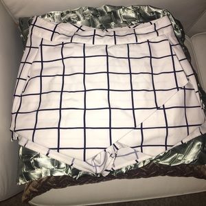 envelope grid skort